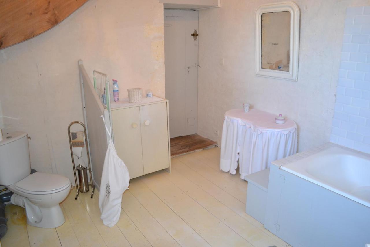 Rouillac  Le Petit Logis B&B 외부 사진
