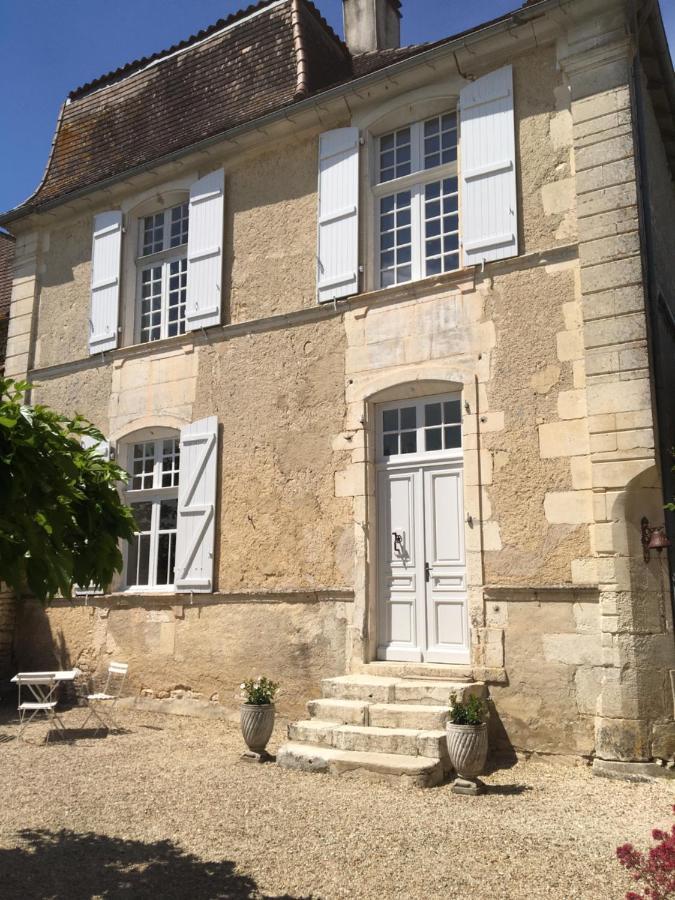 Rouillac  Le Petit Logis B&B 외부 사진