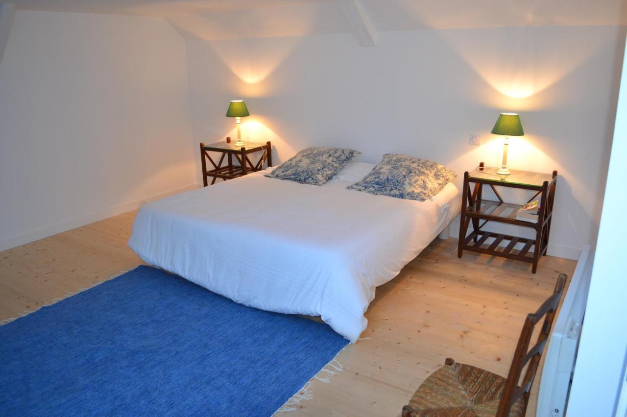 Rouillac  Le Petit Logis B&B 외부 사진