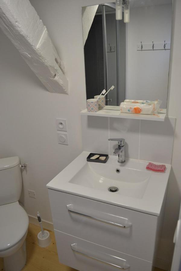 Rouillac  Le Petit Logis B&B 외부 사진