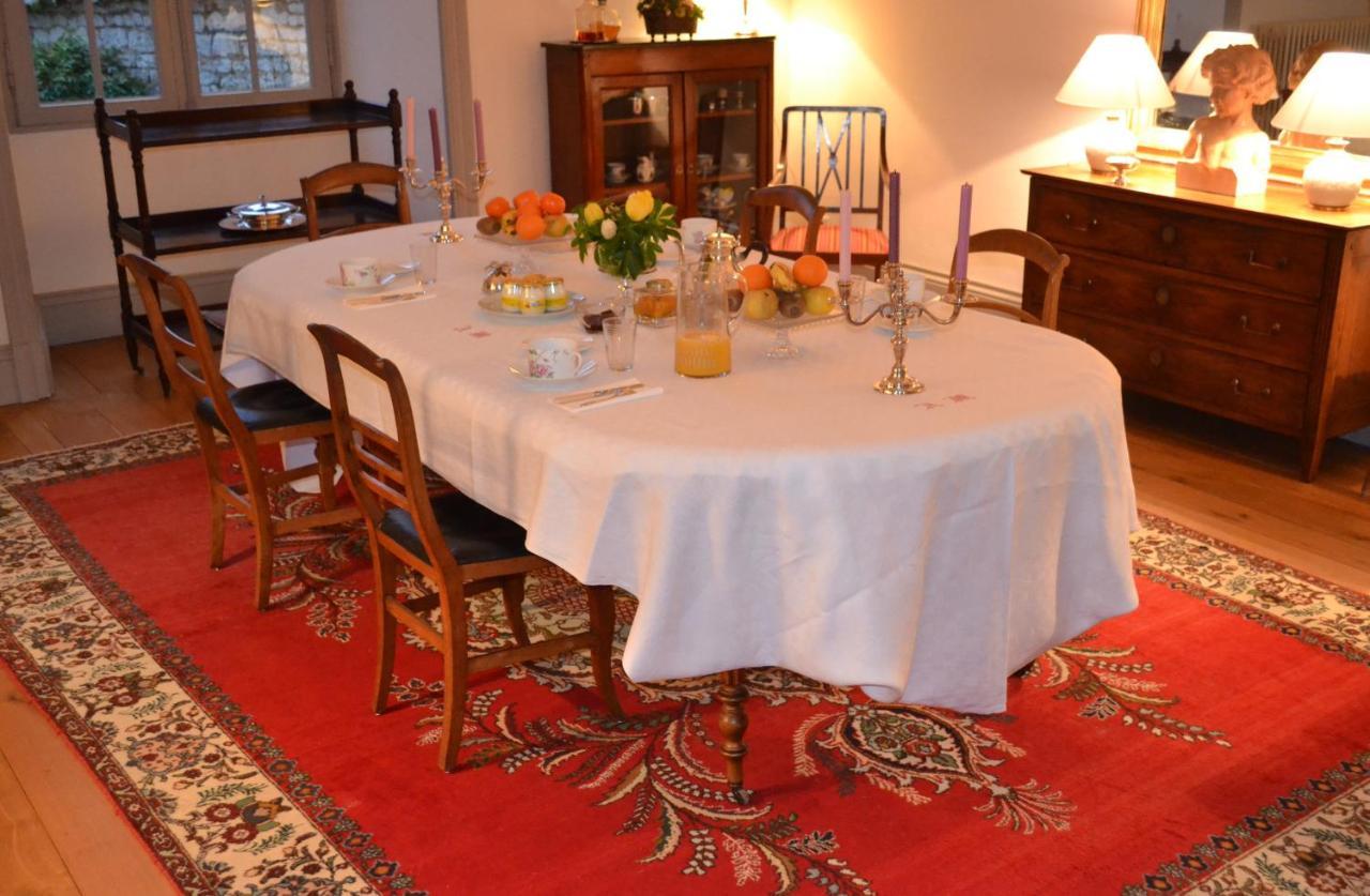 Rouillac  Le Petit Logis B&B 외부 사진